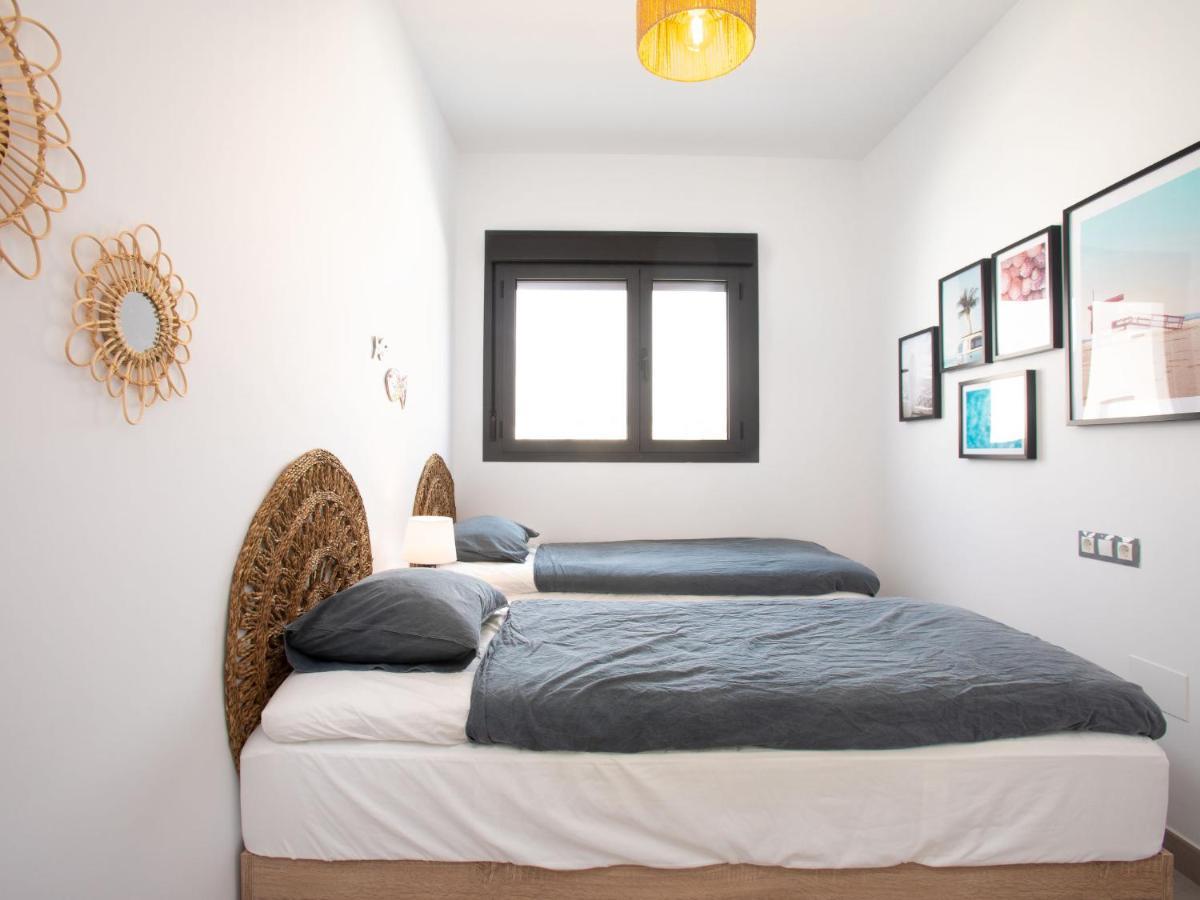 Apartment Piscis Torre Del Mar Esterno foto
