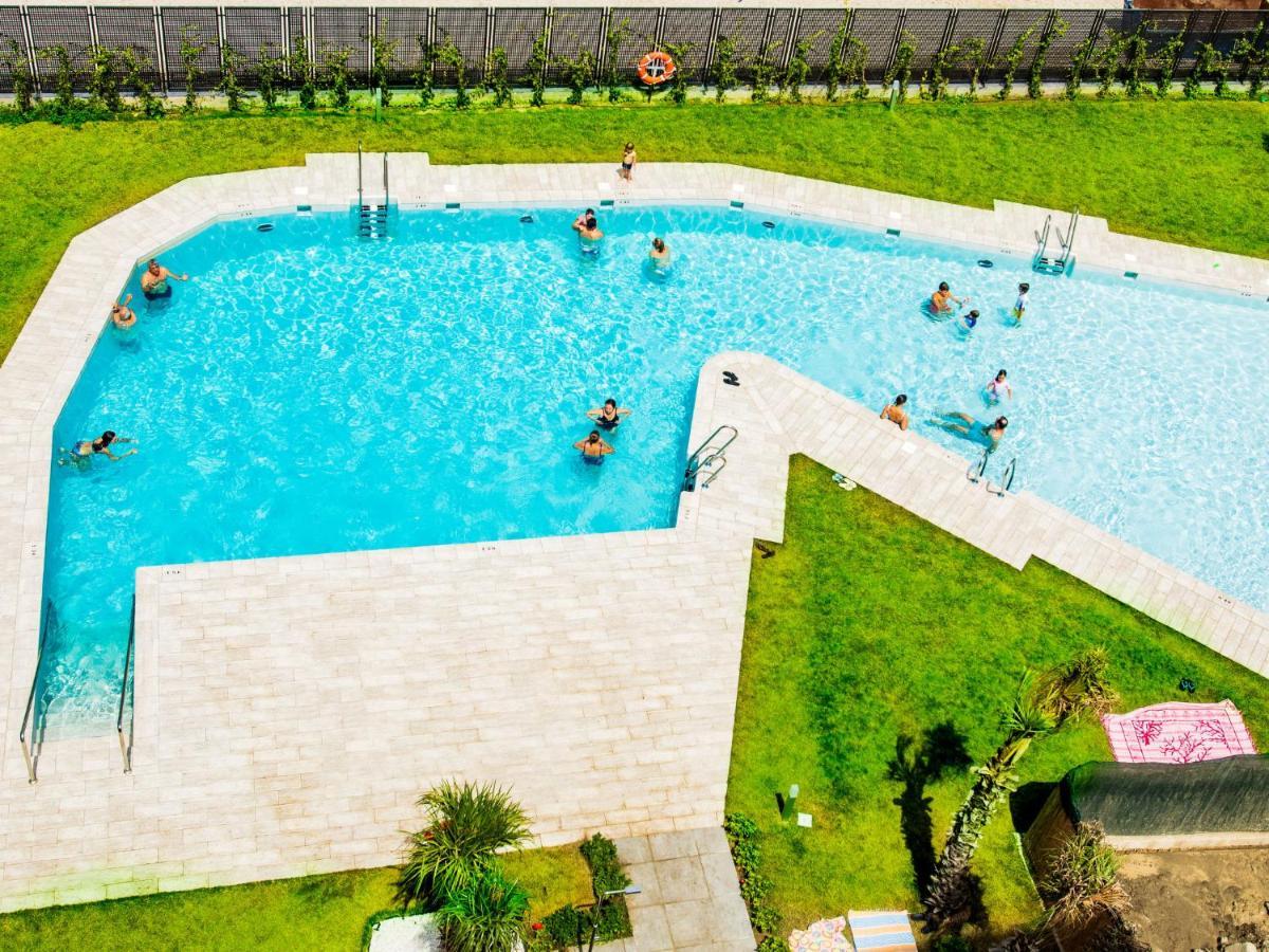 Apartment Piscis Torre Del Mar Esterno foto